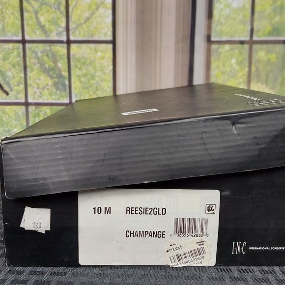 I.N.C. INTERNATIONAL CONCEPTS REESIE RHINESTONE BOW EVENING SANDALS (10) - Picture 15 of 15